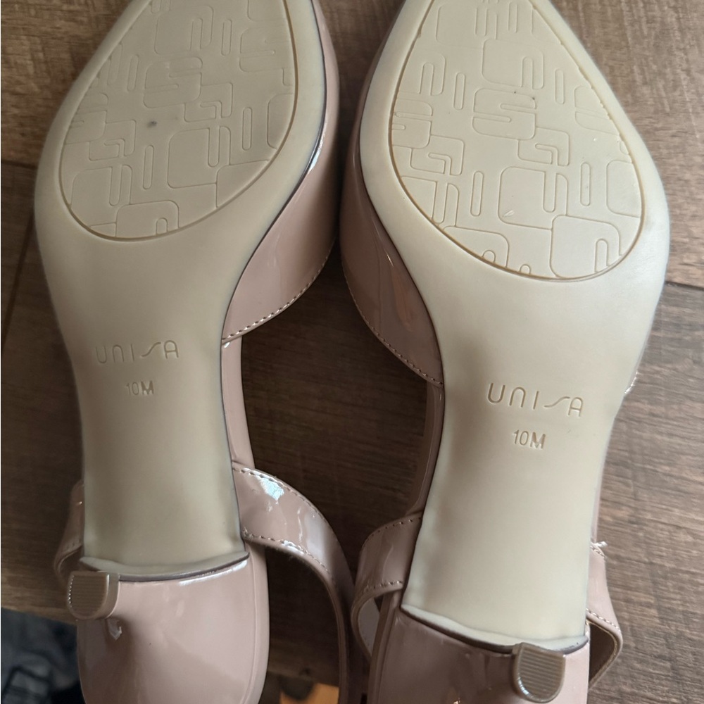 Unisa Women's Nude Patent Heels - Picture 3 of 3